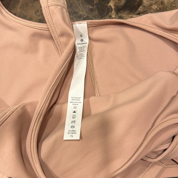 Lululemon tank. Tan size 6 - Picture 3 of 3